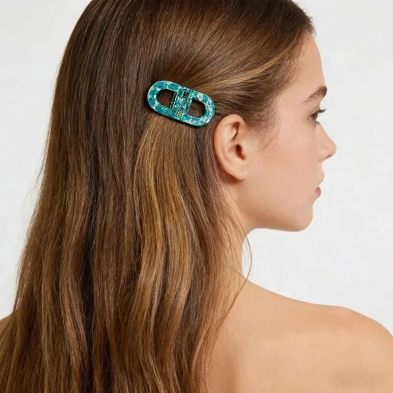 smart-magnetic-strong-hold-hairclip-set-41192278_3.jpg